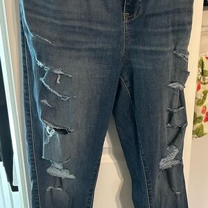 5106 - Torrid Super Soft Distressed Jegging Size 18XT